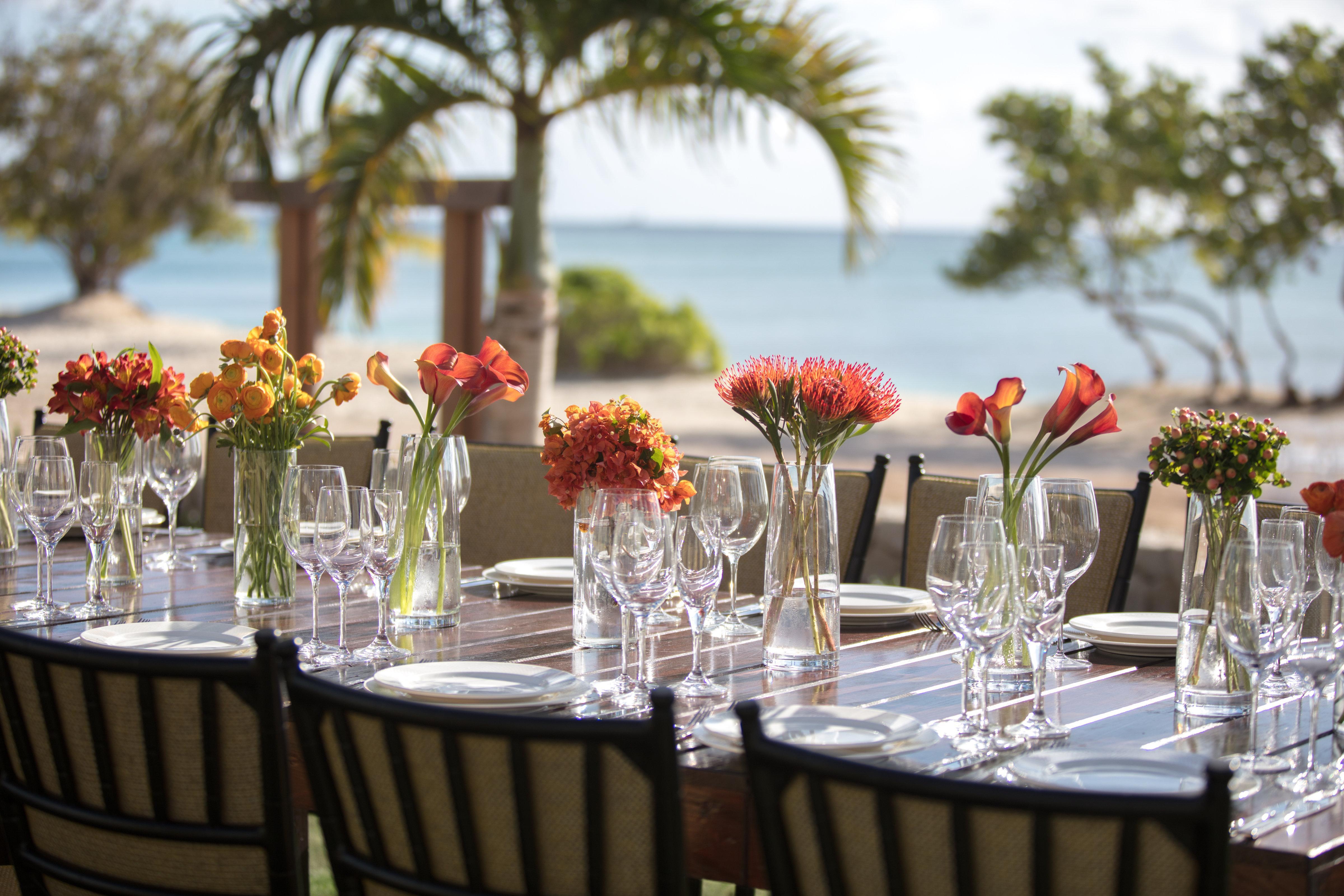 Kimpton Seafire Resort + Spa By Ihg West Bay Bagian luar foto